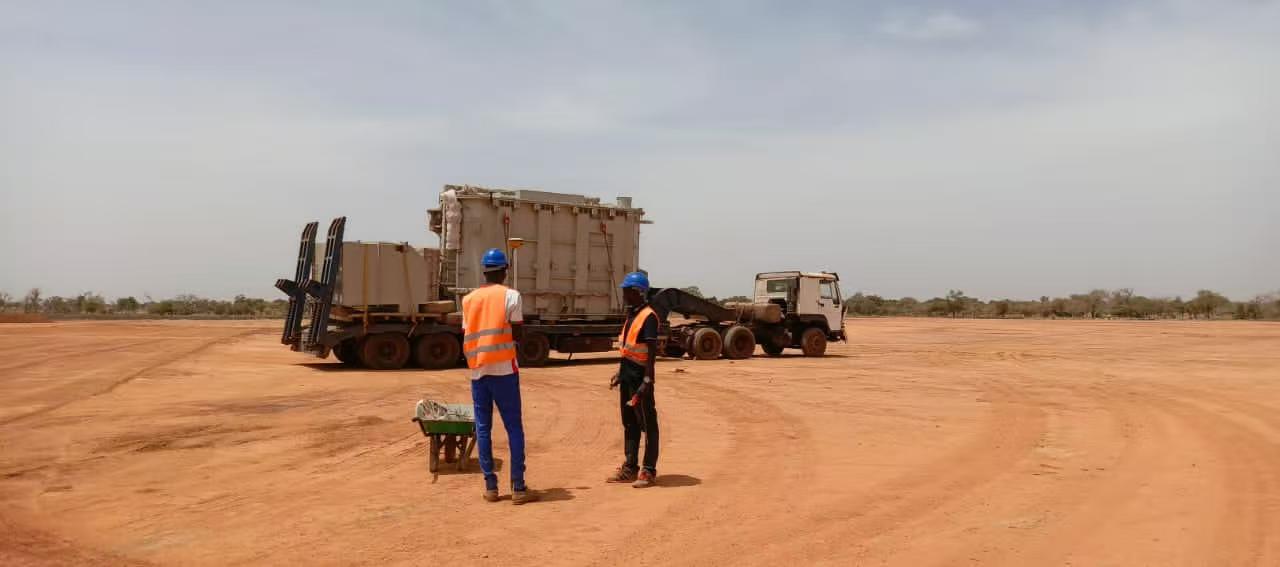 Fuld-cyklus transport af Burkina Faso Power Grid Project fra Tema af SPEED INT'L